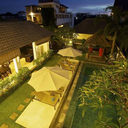 Villa Echo Beach Kuta  Exterior photo